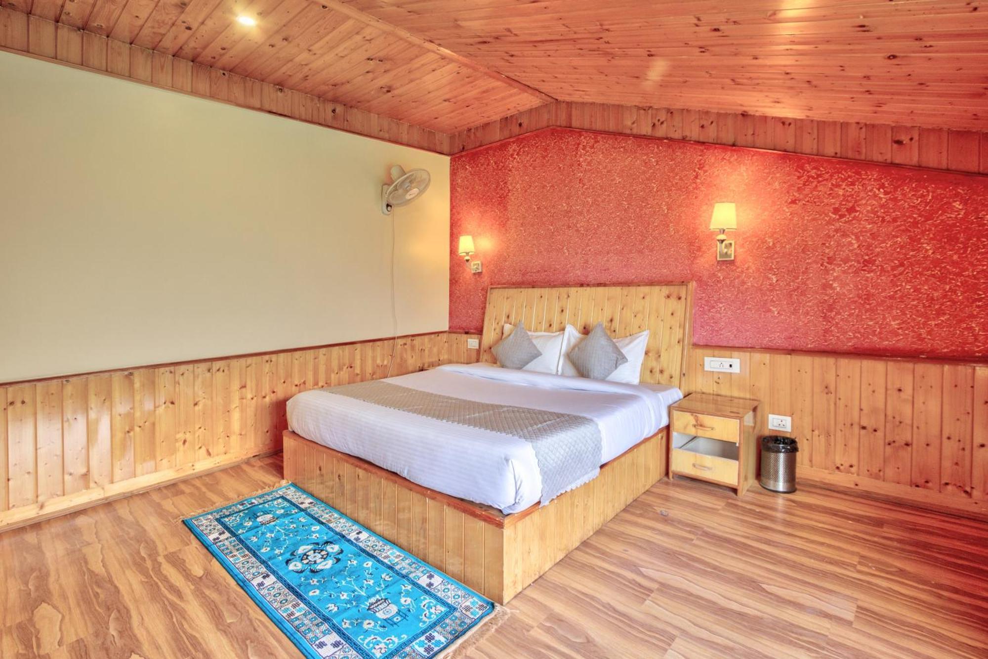 Kanyal By Neel Mahadev Hotel