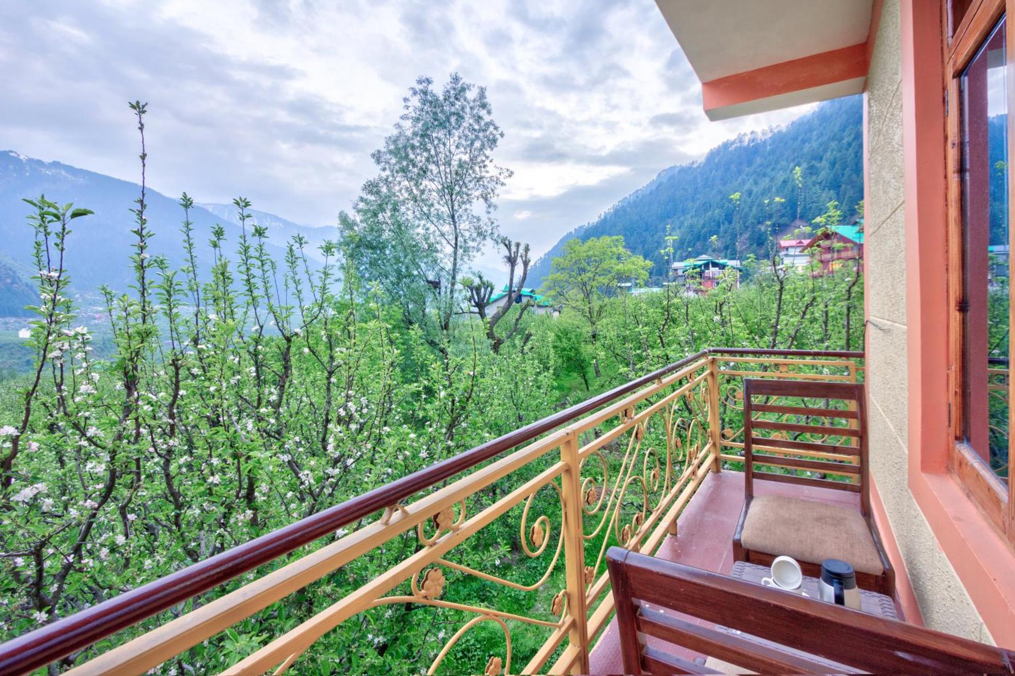 Kanyal By Neel Mahadev * Manali (Himachal Pradesh)